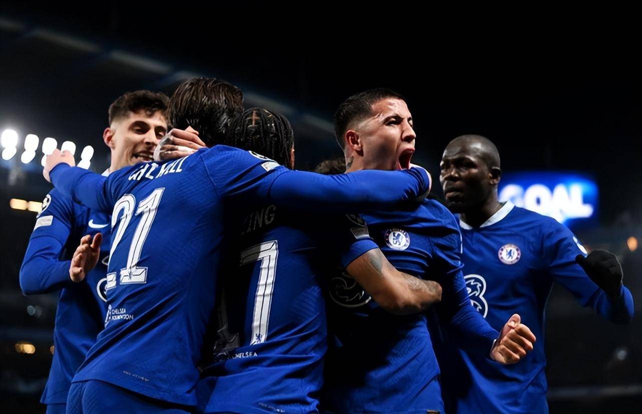 开云网站 -转折点！迈阿密热火复出首秀，欧冠赛前攻防权衡，引发热议，团队化学反应显著的简单介绍