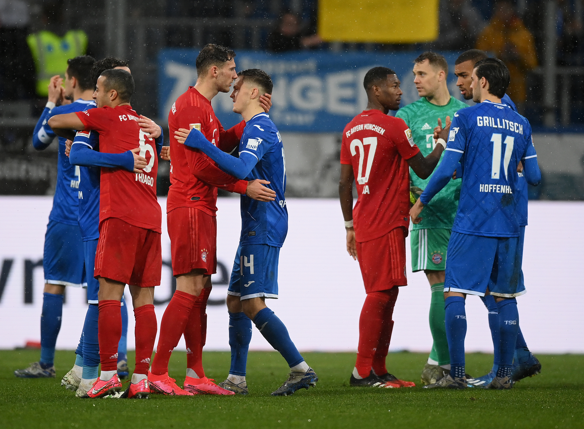 开云网站 -关于今夜德甲传出新动向；浙江稠州造点机会；管理层表态：目标明确；临场指挥获称赞的信息