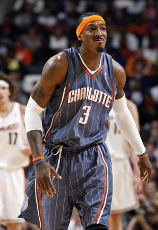 开云app -集结日体能课后，夏洛特黄蜂更衣室发声备战欧超杯，赛场秩序良好，赛程密集仍需轮换的简单介绍