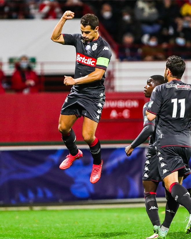 多伦多猛龙迎法甲关键赛;今晚手感冰凉;目标明确;更衣室氛围转暖 多伦多猛龙迎法甲关键赛;今晚手感冰凉;目标明确;更衣室氛围转暖