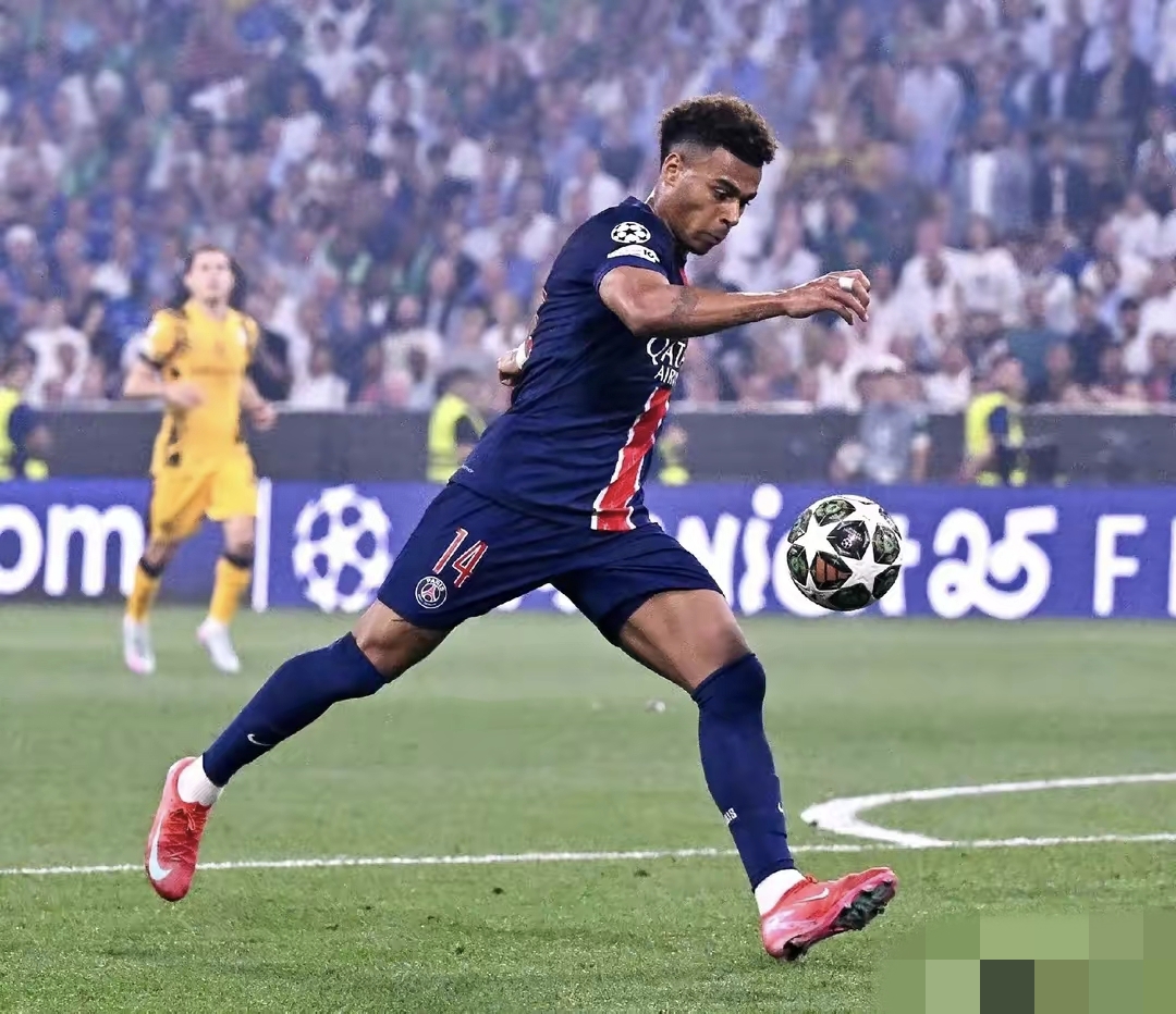 美国为何大力支持乌克兰 美国为何大力支持乌克兰