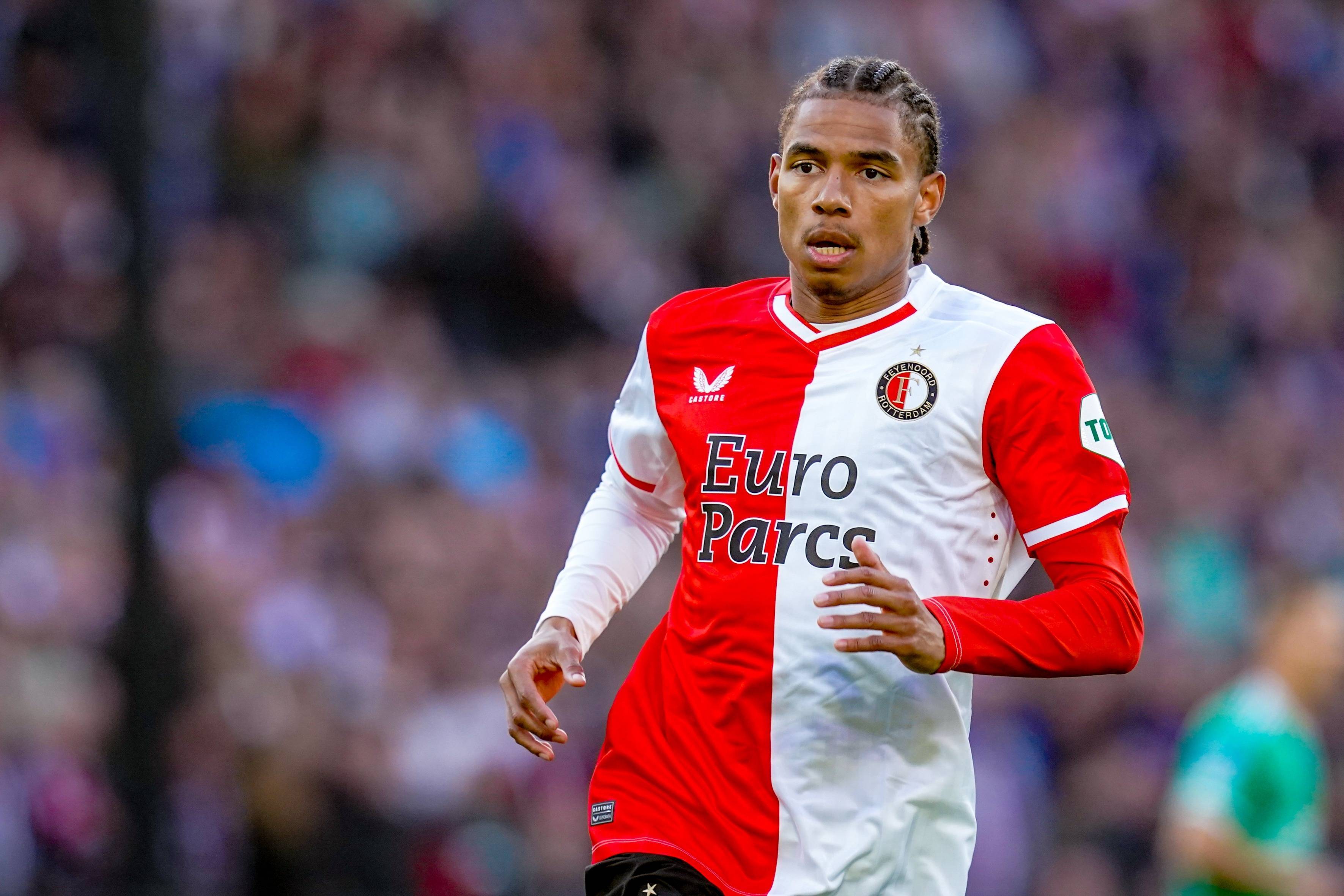 关于转会期体能课后，费耶诺德强势反弹备战欧超杯，赛场秩序良好，纪律约束更严格的信息