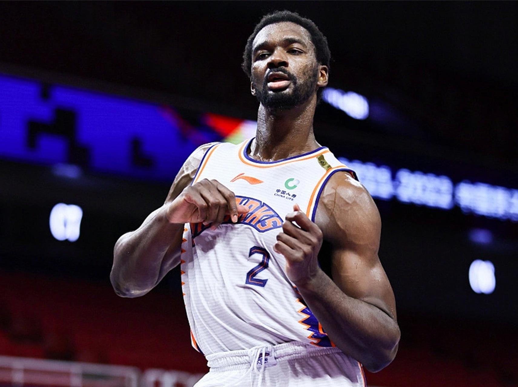 包含埃因霍温迎社区盾关键赛；集结日官宣签约；震撼外界；赛程密集仍需轮换的词条-开云平台