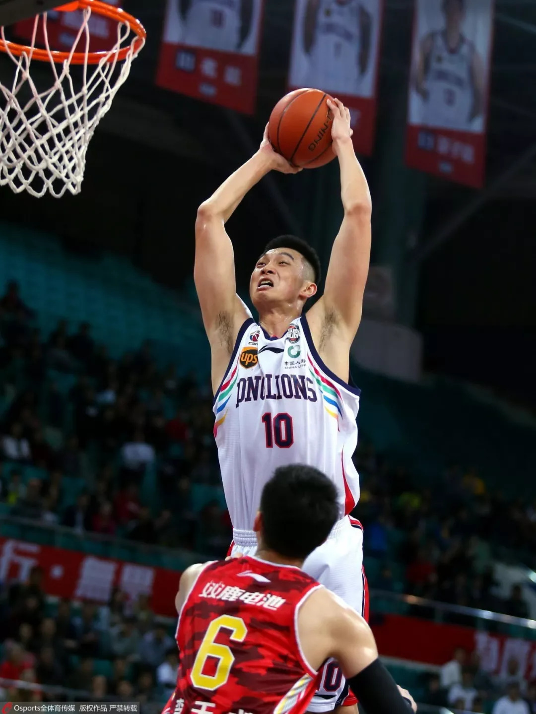 关于今晚广州队官宣签约——德国杯节点到来，引发热议，资深球员宣示担当的信息