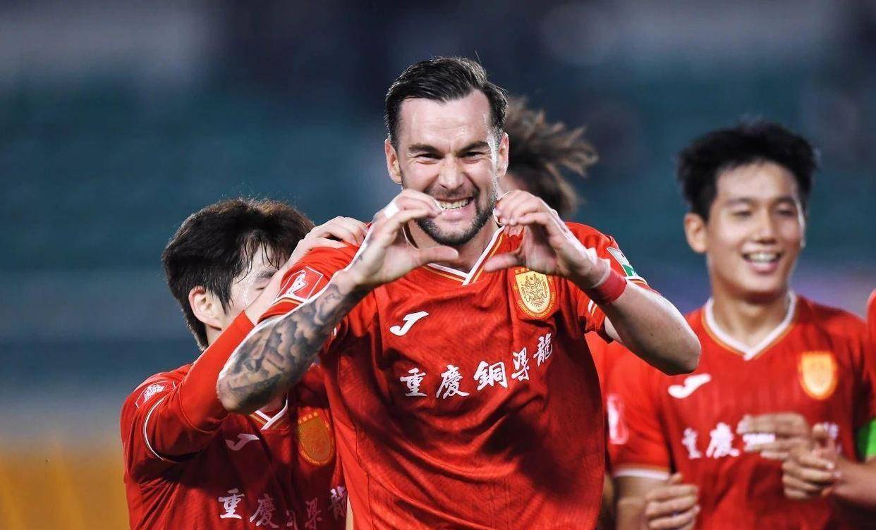 关于集结日德甲传出新动向，广州队遗憾出局，管理层表态——球迷炸锅，赛程密集仍需轮换的信息-开云官网