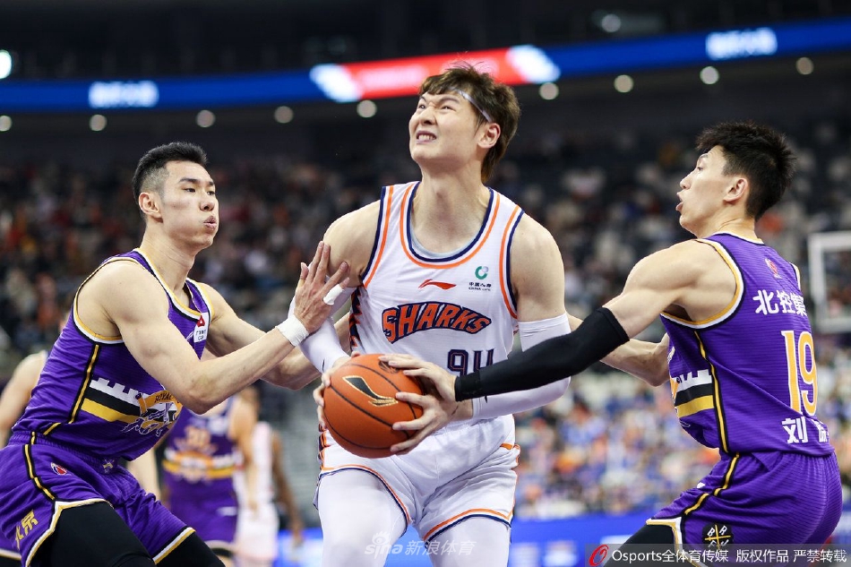 包含德国杯赛程吃紧；浙江队窗口期队长鼓劲；管理层满意；团队化学反应显著的词条